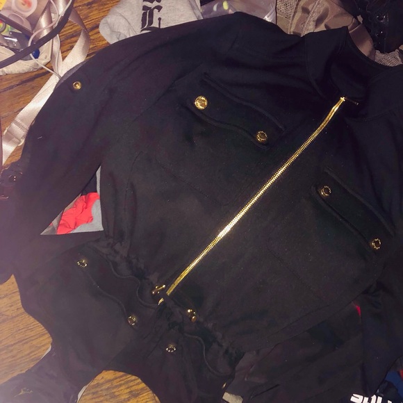 Calvin Klein jacket size small and Atalina shoes size 6 or 7 - Picture 4 of 4